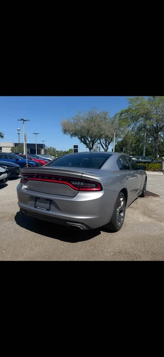 2015 Dodge Charger 7th Gen - Image 6 of 10