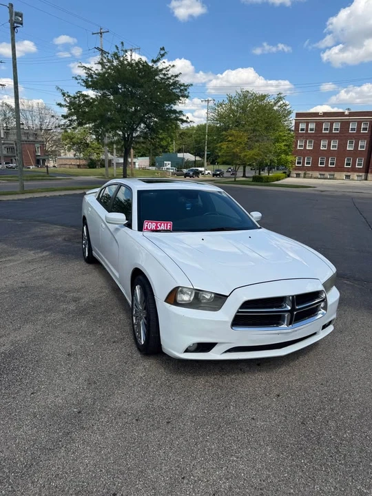 2015 Dodge Charger 7th Gen - Image 8 of 11
