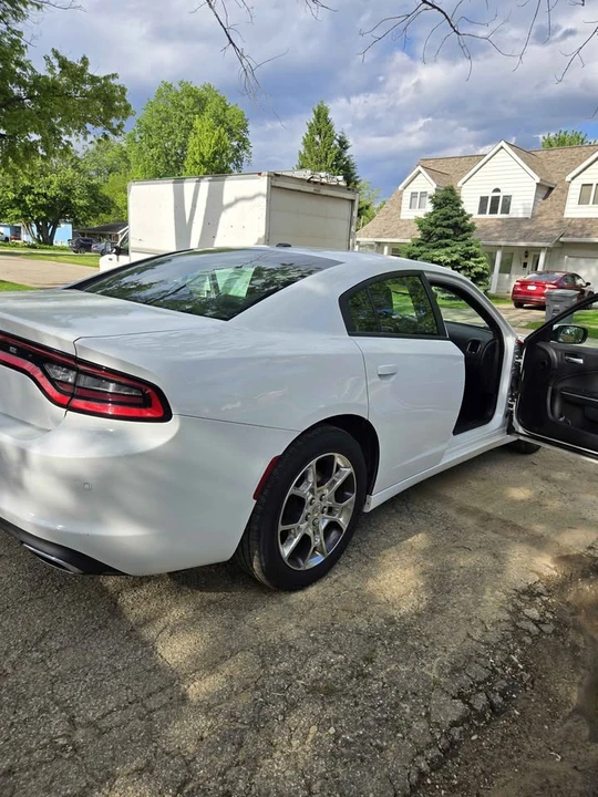 2015 Dodge Charger 7th Gen - Image 2 of 5