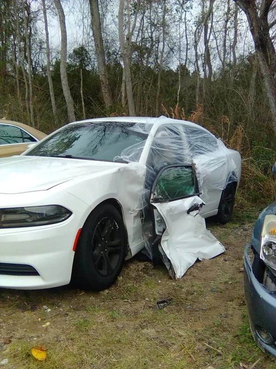 2015 Dodge Charger 7th Gen - Image 2 of 4