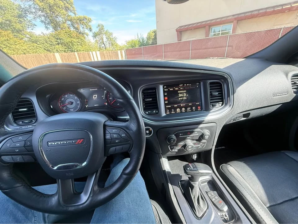 2015 Dodge Charger 7th Gen - Image 11 of 17