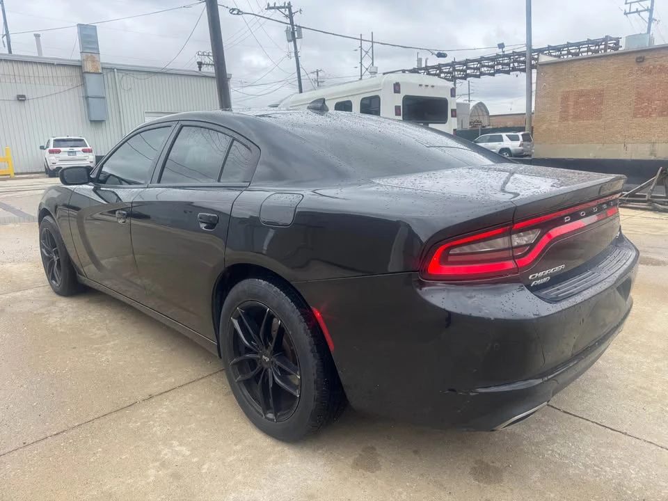 2015 Dodge Charger 7th Gen - Image 6 of 9