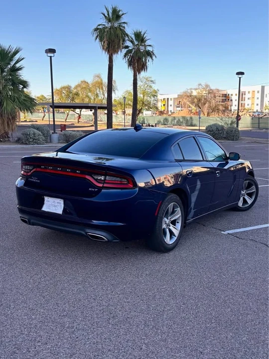 2015 Dodge Charger 7th Gen - Image 2 of 7
