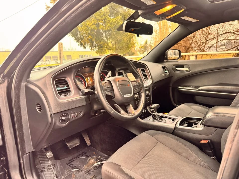 2015 Dodge Charger 7th Gen - Image 8 of 10