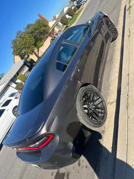 2015 Dodge Charger 7th Gen - Image 5 of 9