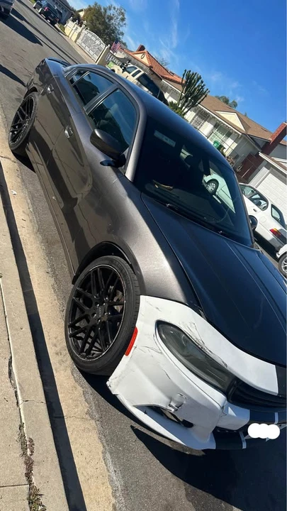 2015 Dodge Charger 7th Gen - Image 7 of 9