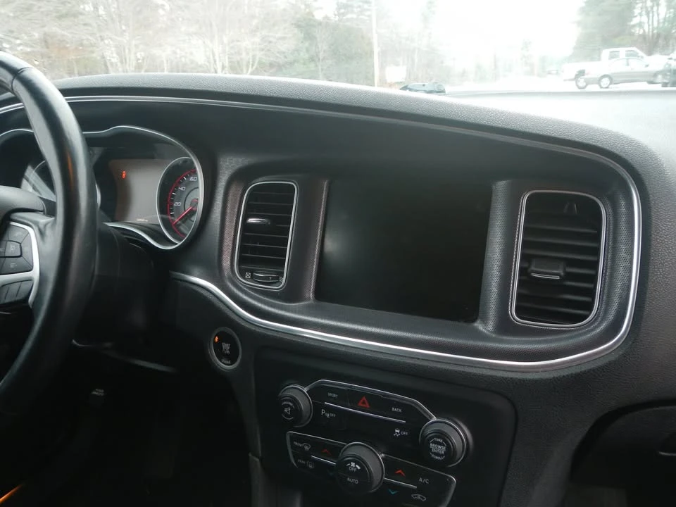 2015 Dodge Charger 6th Gen - Image 14 of 20