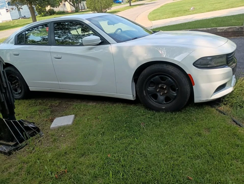 2015 Dodge Charger SRT Hellcat 7th Gen - Image 4 of 5