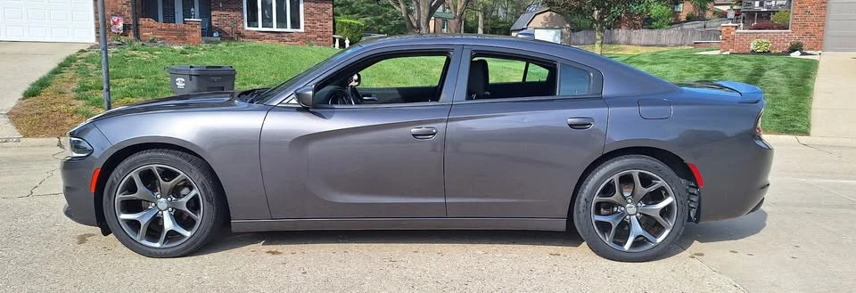 2015 Dodge Charger 7th Gen - Image 2 of 15