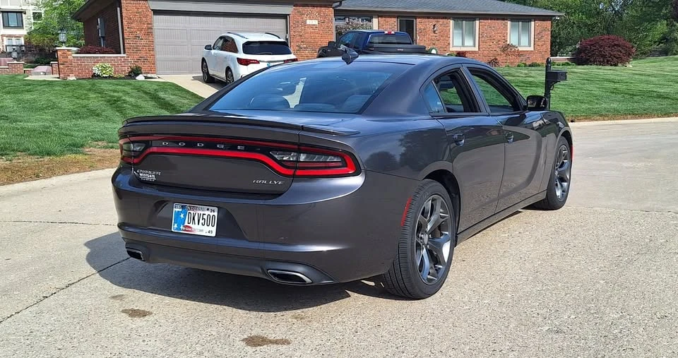 2015 Dodge Charger 7th Gen - Image 6 of 15