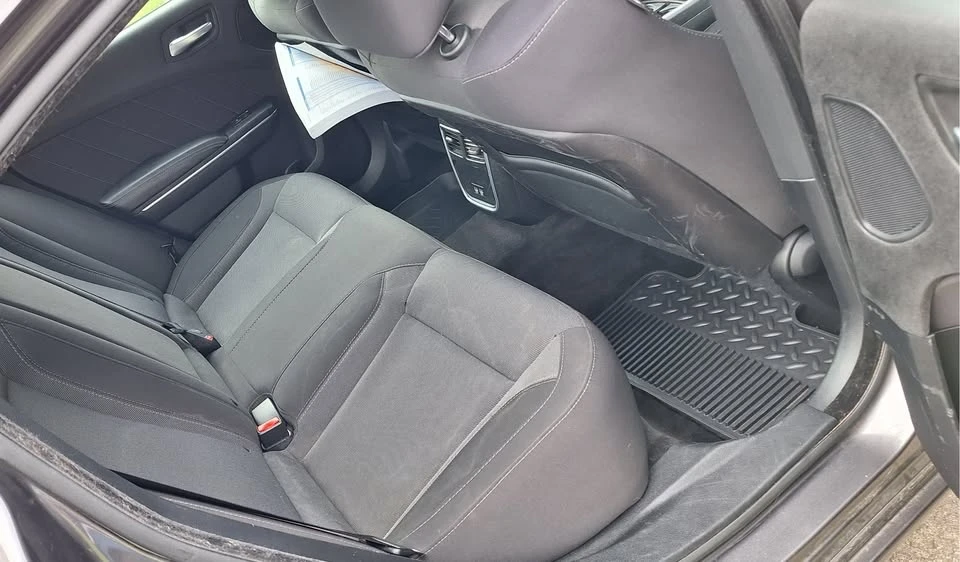 2015 Dodge Charger 7th Gen - Image 14 of 15