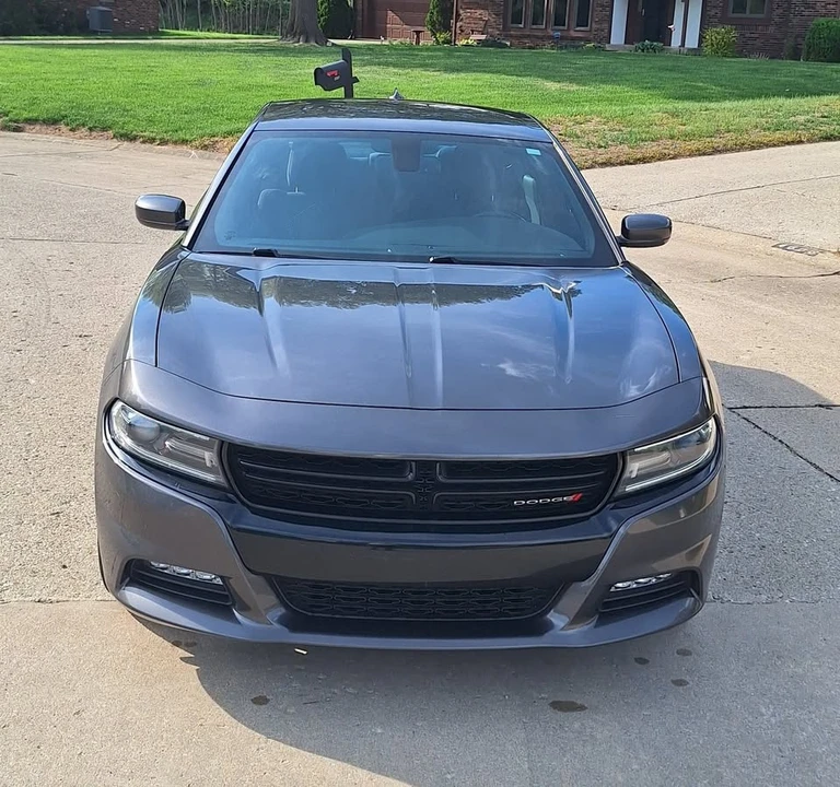 2015 Dodge Charger 7th Gen - Image 3 of 15