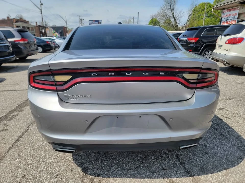 2015 Dodge Charger 7th Gen - Image 5 of 15