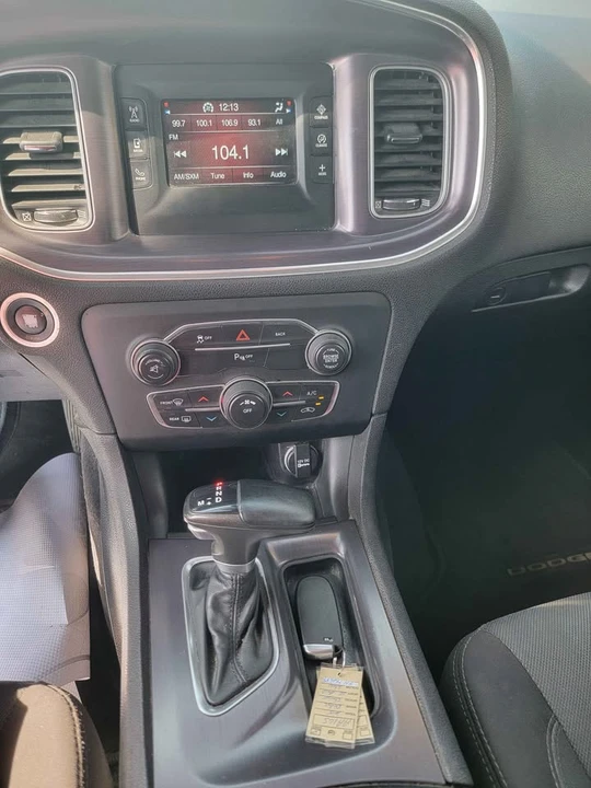 2015 Dodge Charger 7th Gen - Image 12 of 15