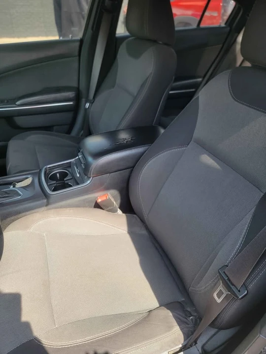 2015 Dodge Charger 7th Gen - Image 11 of 15