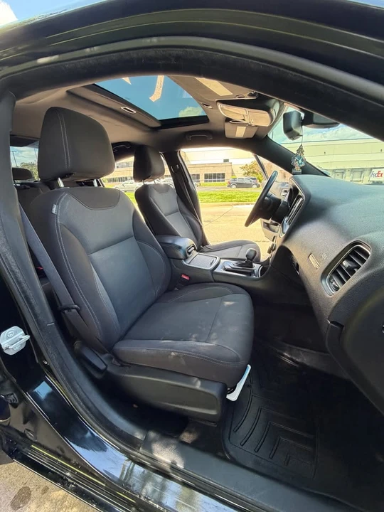 2015 Dodge Charger 7th Gen - Image 12 of 20