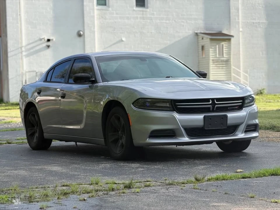 2015 Dodge Charger 7th Gen - Image 3 of 10