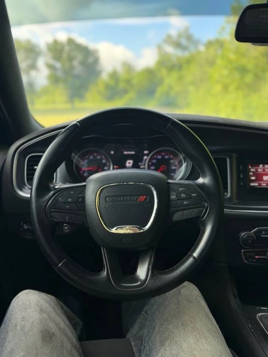 2015 Dodge Charger 7th Gen - Image 9 of 10