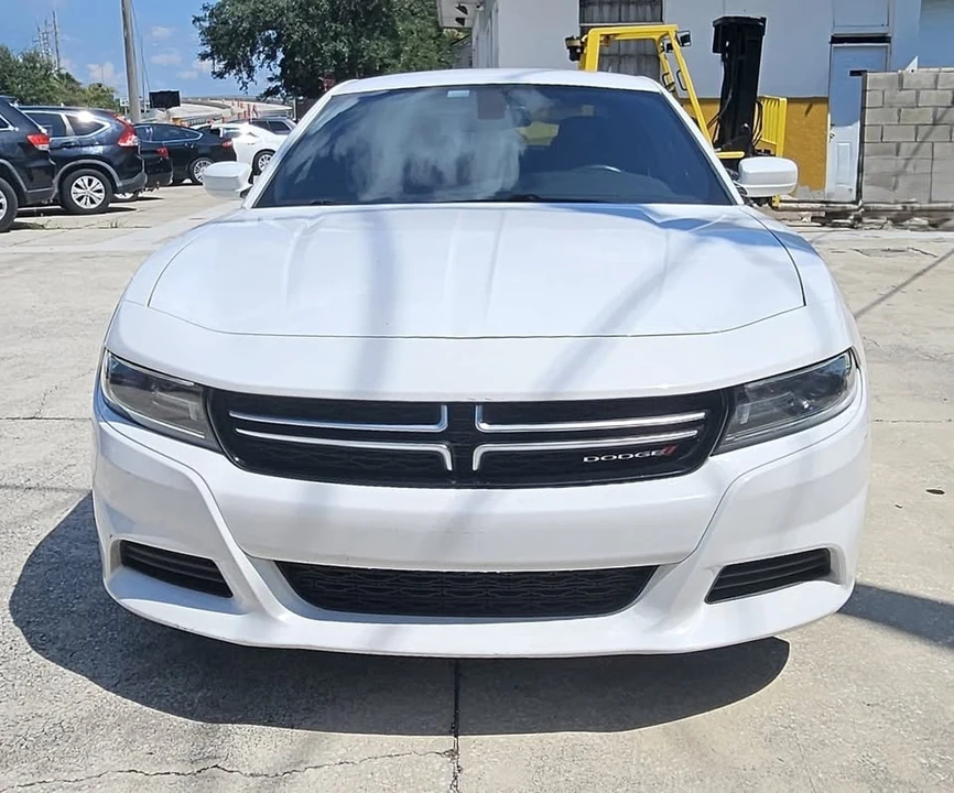 2015 Dodge Charger 7th Gen - Image 13 of 15