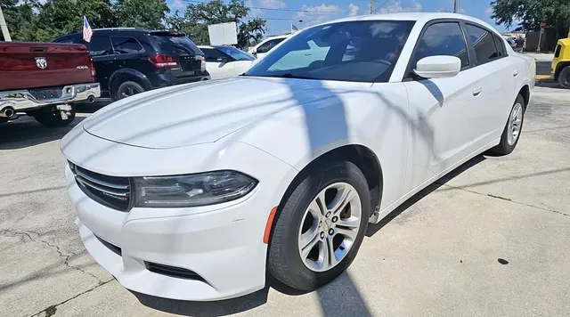 2015 Dodge Charger SE