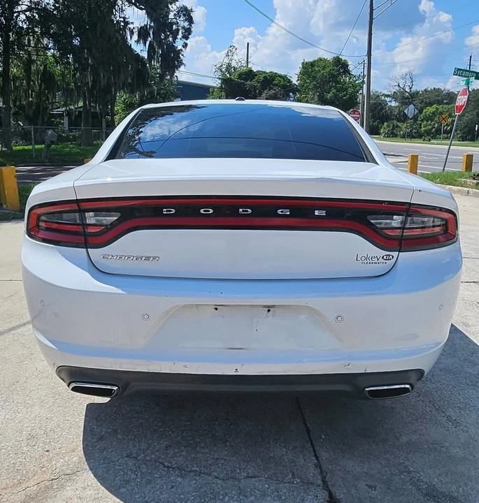 2015 Dodge Charger 7th Gen - Image 12 of 15