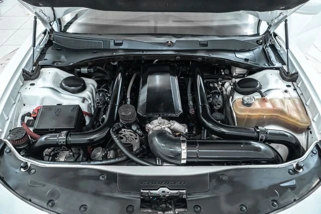 2015 Dodge Charger SRT Hellcat 7th Gen - Image 7 of 8