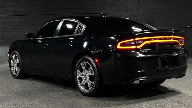 2015 Dodge Charger 7th Gen - Image 4 of 15