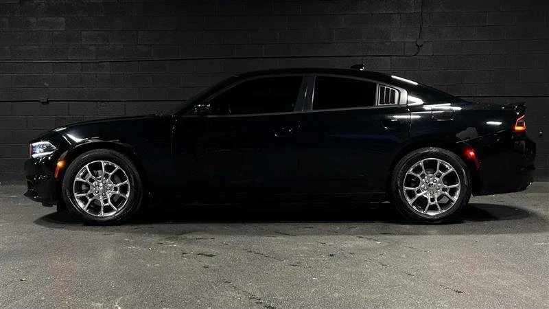 2015 Dodge Charger 7th Gen - Image 5 of 15
