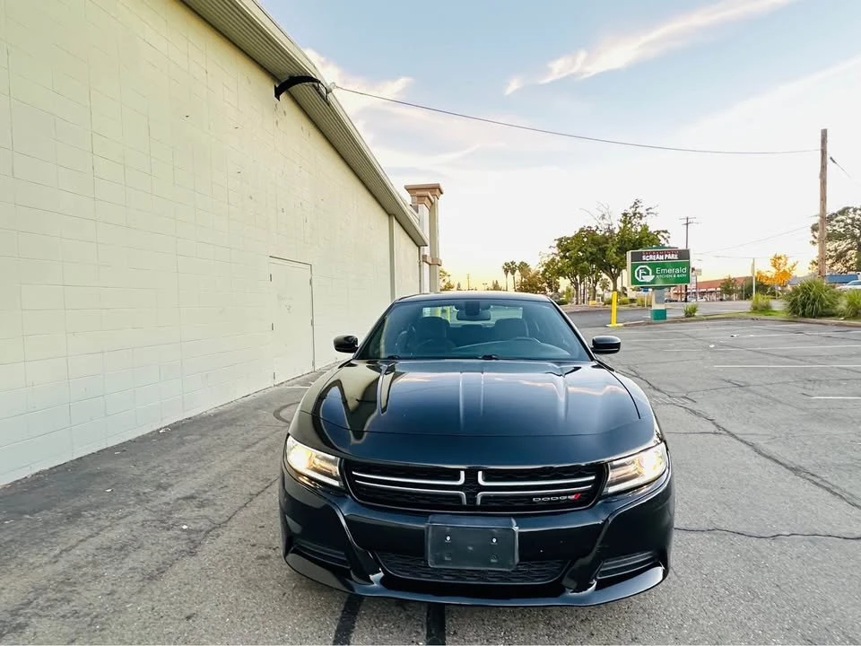 2015 Dodge Charger 7th Gen - Image 3 of 11