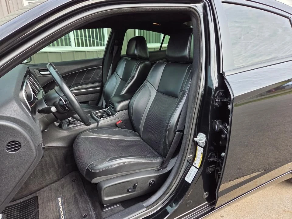 2015 Dodge Charger 7th Gen - Image 21 of 21