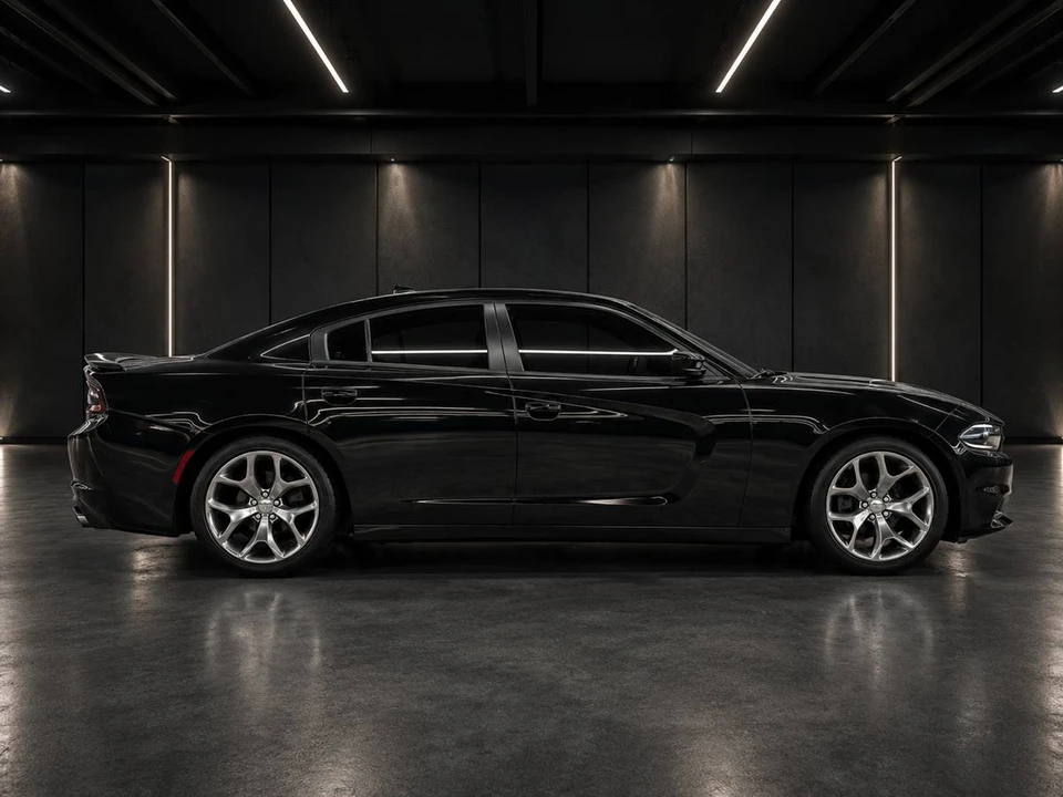 2015 Dodge Charger 7th Gen - Image 14 of 18