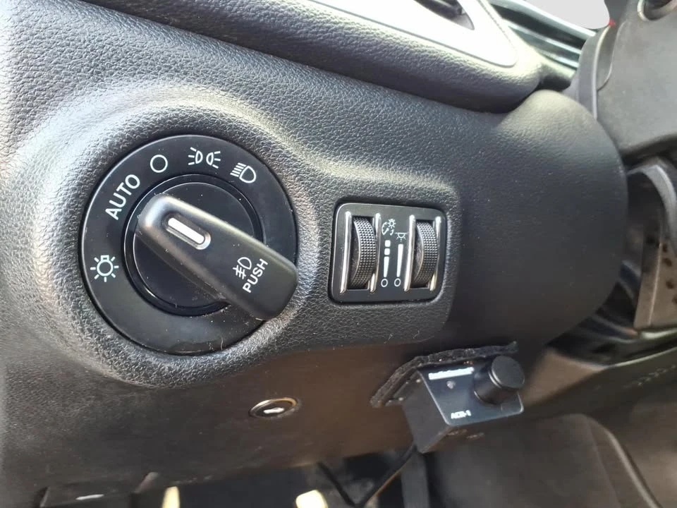 2015 Dodge Dart - Image 16 of 20