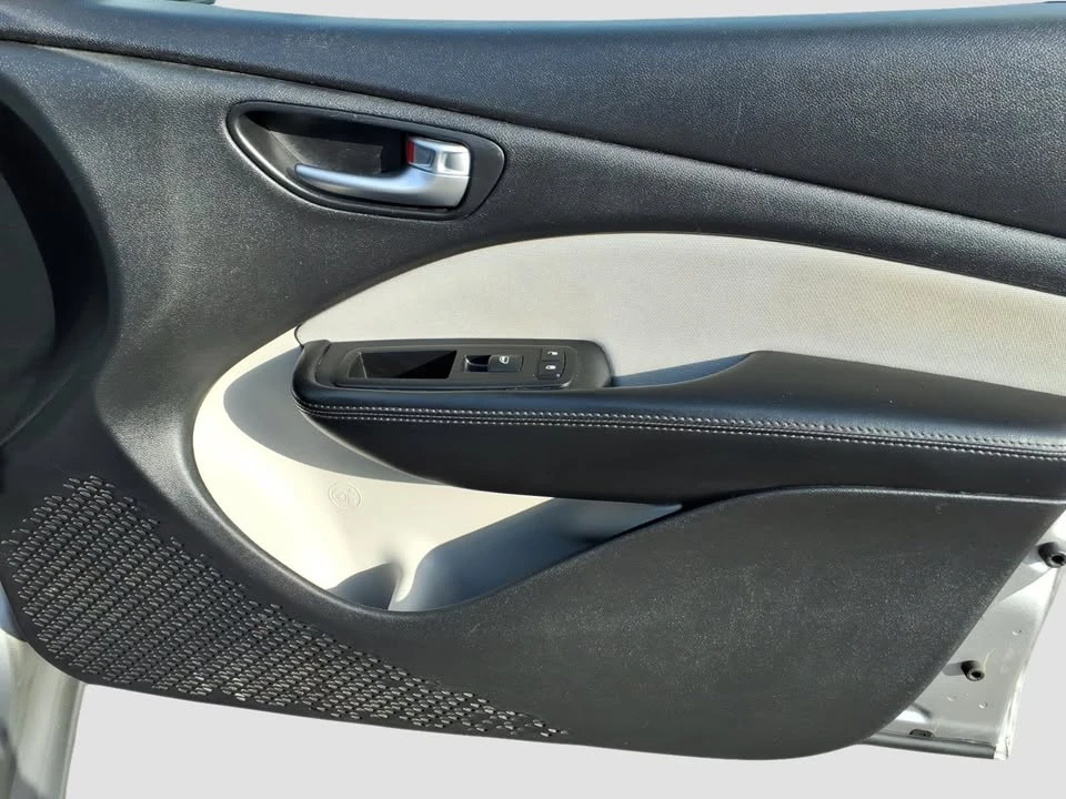 2015 Dodge Dart - Image 8 of 20