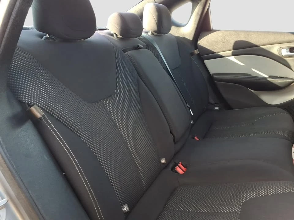 2015 Dodge Dart - Image 11 of 20