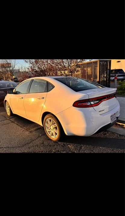 2015 Dodge Dart PF - Image 2 of 4