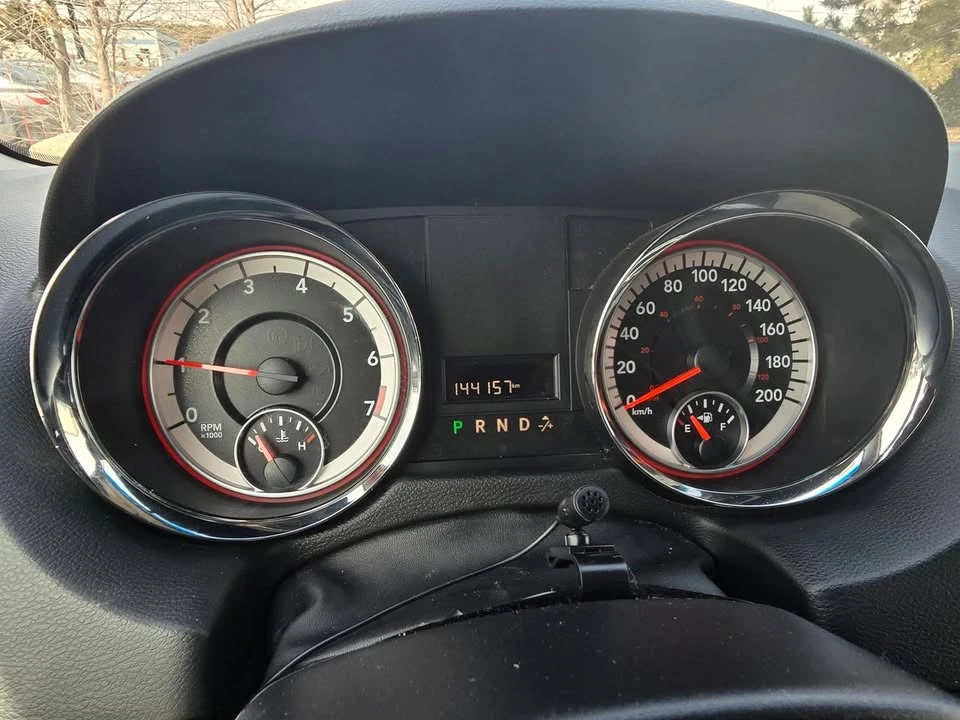 2015 Dodge Caravan - Image 16 of 18