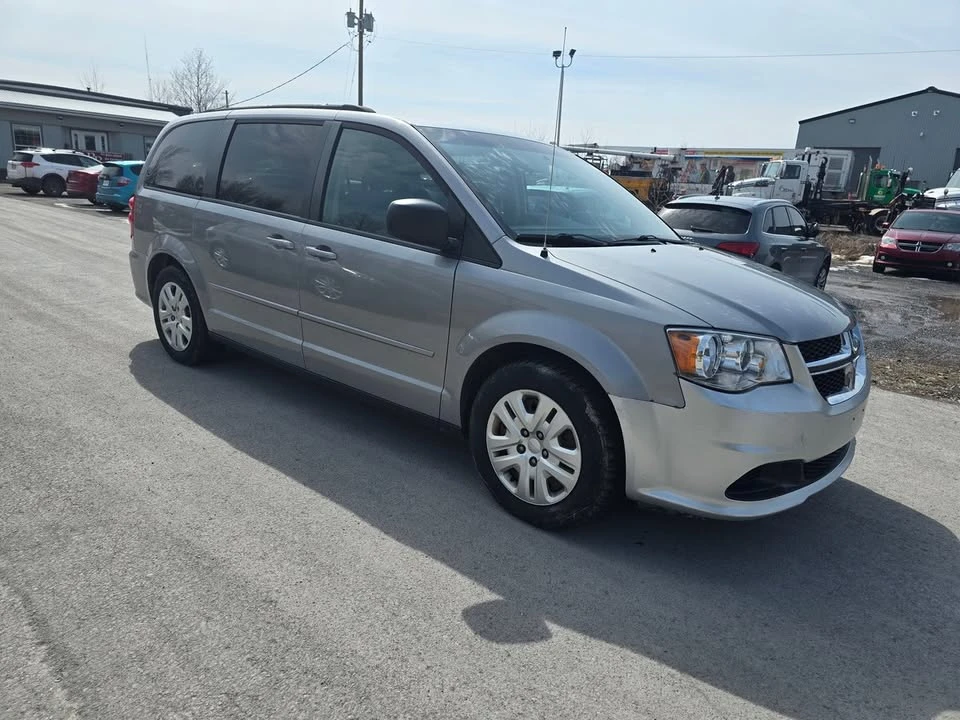 2015 Dodge Caravan - Image 3 of 18