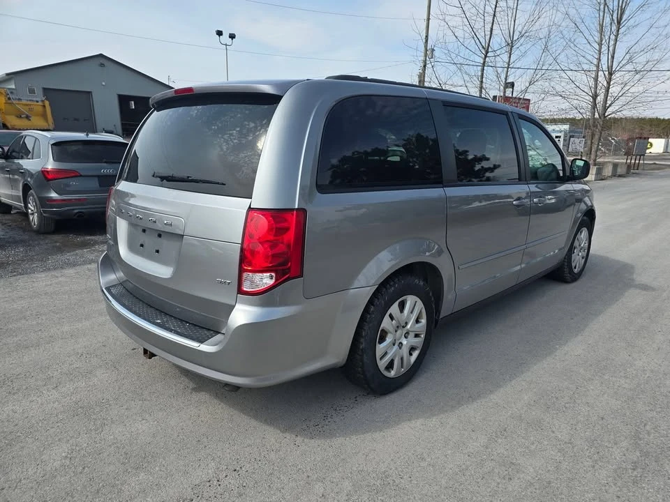 2015 Dodge Caravan - Image 4 of 18