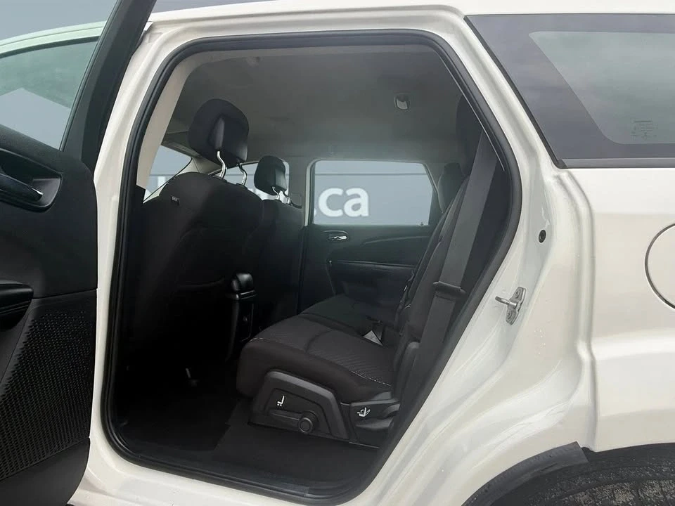 2015 Dodge Journey - Image 16 of 19