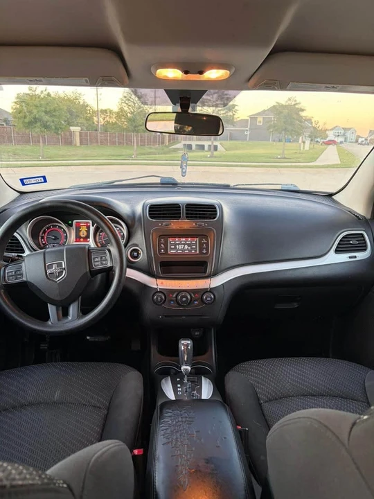 2015 Dodge Journey - Image 2 of 10