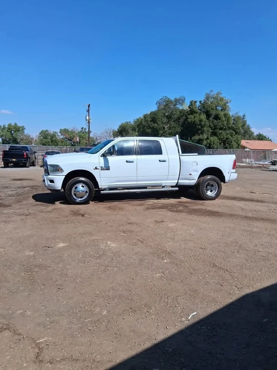 2015 Dodge Ram 4th Gen - Image 3 of 8
