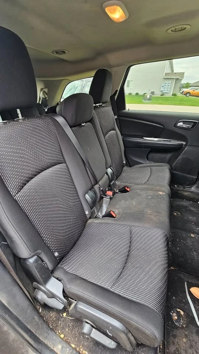 2015 Dodge Charger 7th Gen - Image 5 of 12