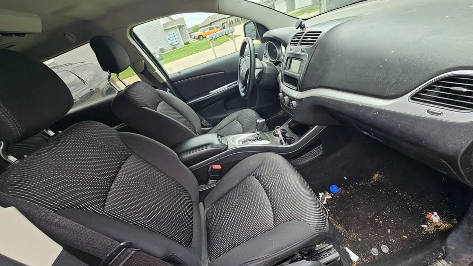 2015 Dodge Charger 7th Gen - Image 4 of 12