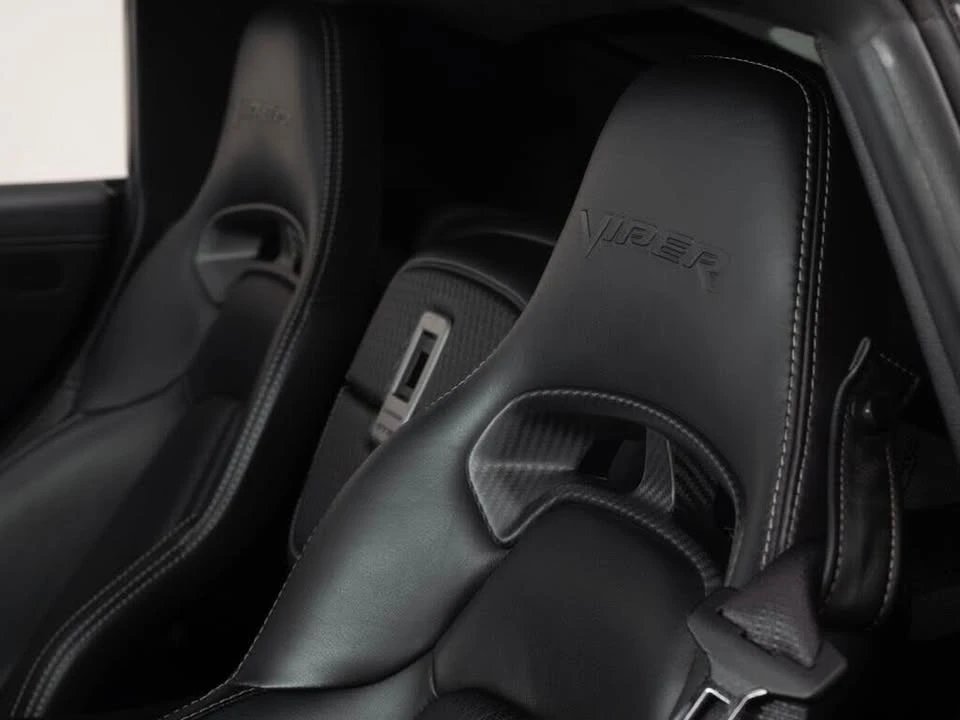 2015 Dodge Viper 5th Gen - Image 18 of 19