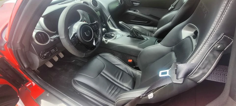 2015 Dodge Viper 5th Gen - Image 15 of 18