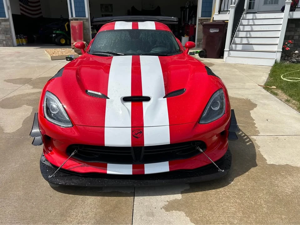 2015 Dodge Viper ACR 5th Gen - Image 2 of 10