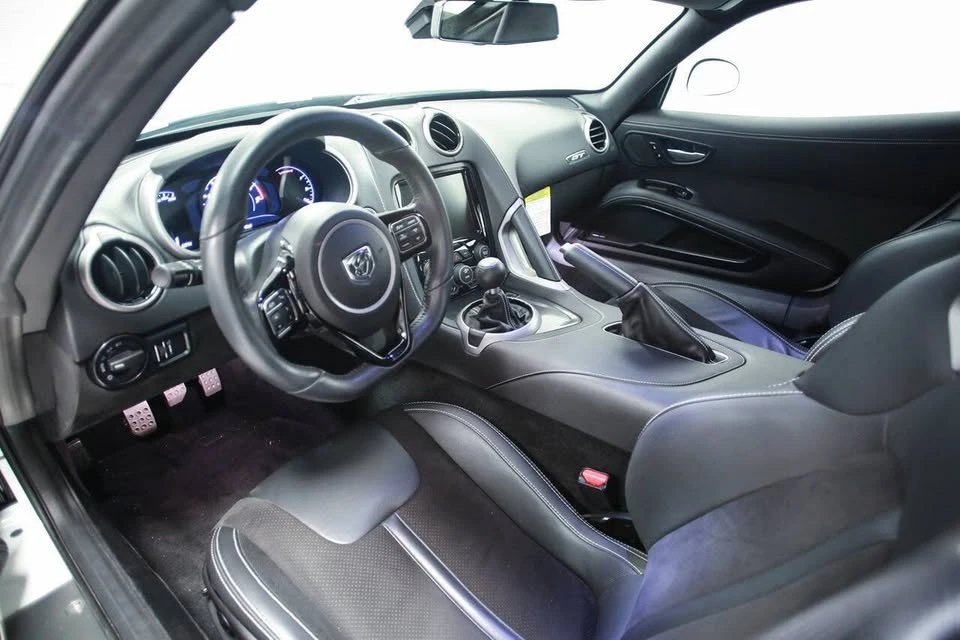 2015 Dodge Viper 5th Gen - Image 11 of 19