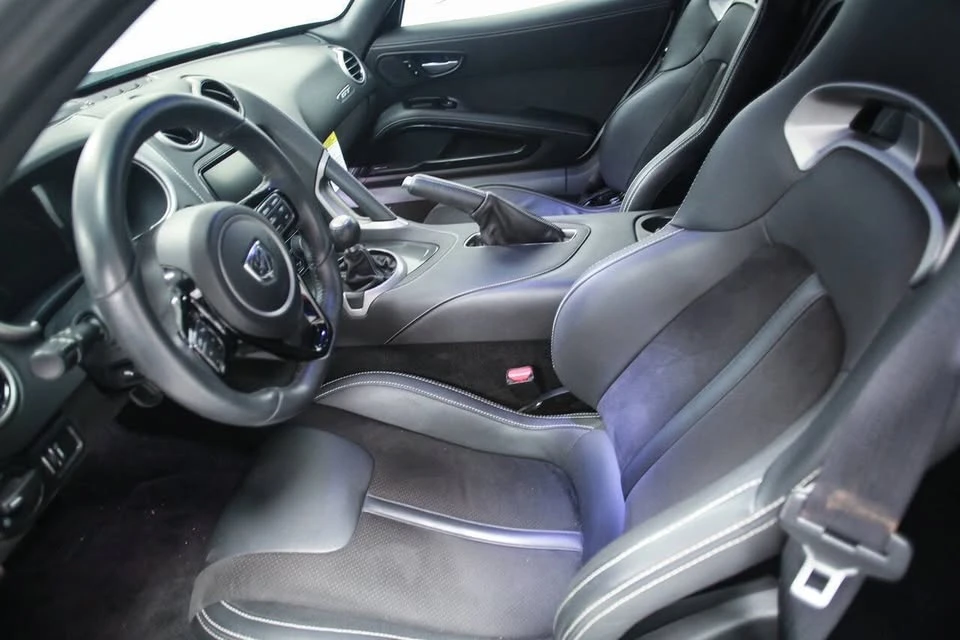 2015 Dodge Viper 5th Gen - Image 13 of 19