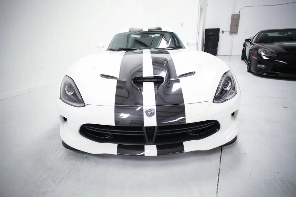 2015 Dodge Viper 5th Gen - Image 2 of 19