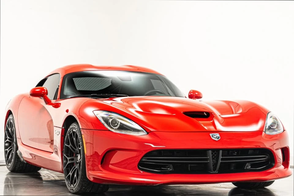 2015 Dodge Viper 5th Gen - Image 2 of 15